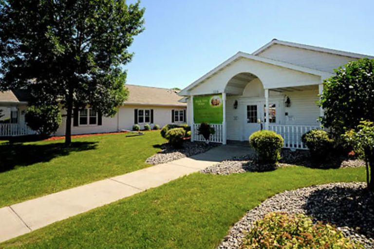 The 15 Best Assisted Living Facilities in Howard, WI Seniorly